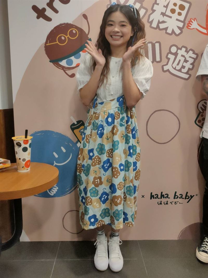 蔡阿嘎赴日又爆第三胎?二伯現身全說了 親揭「退休時間點」