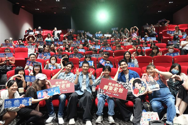 黃大煒59歲生日快樂！《賽車老爸》陳澤耀送「最棒生日禮物」