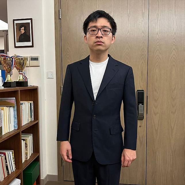 網紅涉JPEX詐騙遭警方逮捕!記者會閃避爭議問題嘆:有些人不喜歡我