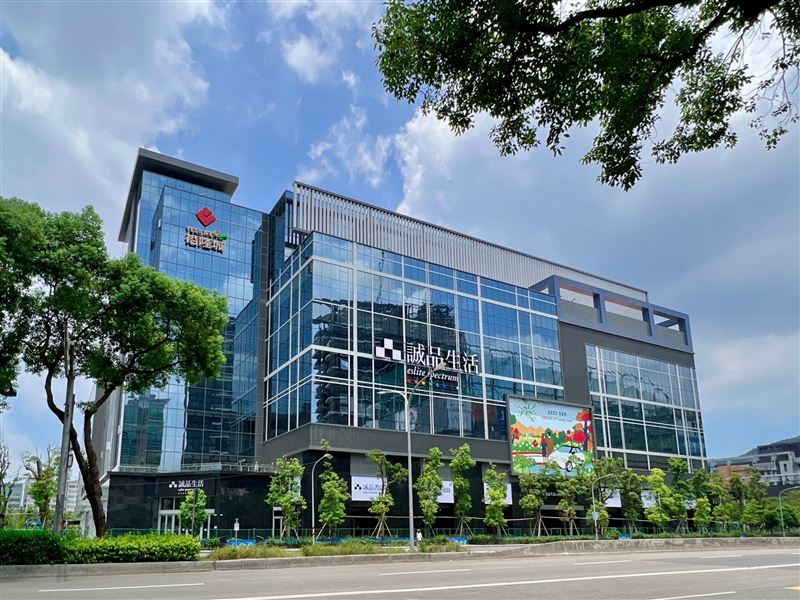 新店第一家！UNIQLO誠品生活新店9/20開幕　六大滿額禮搶先看