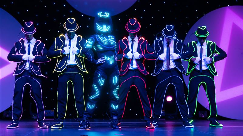 超狂兩大馬戲團登寶島！「光影魔幻+冰上藝術」震撼滿點　演出時間曝光