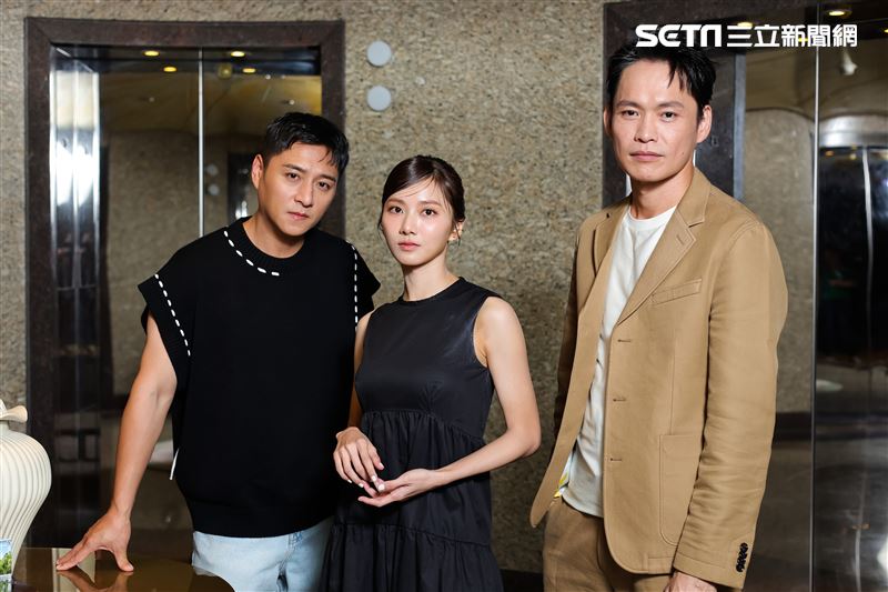 獨家／鄭人碩情纏小薰4年！高壓時代不設想未來「目前狀態很受傷」