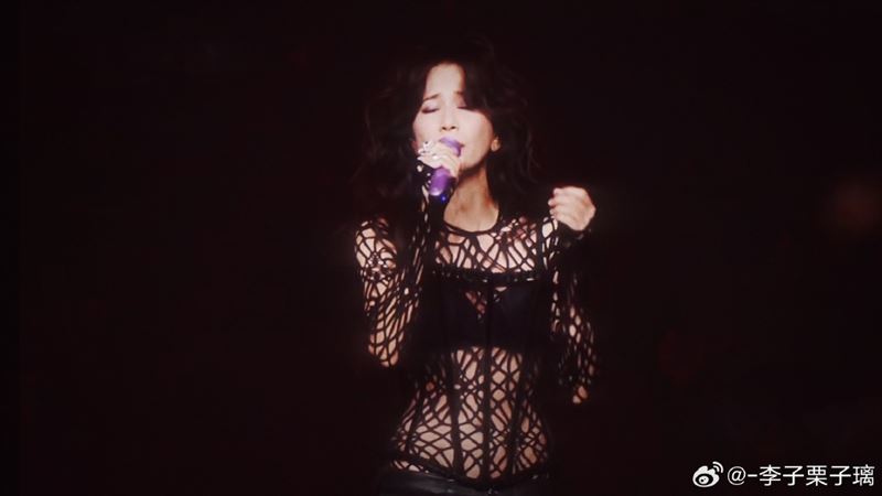 莫文蔚組月光聯盟！〈月光光〉「開場高音」網震驚：全程起雞皮疙瘩