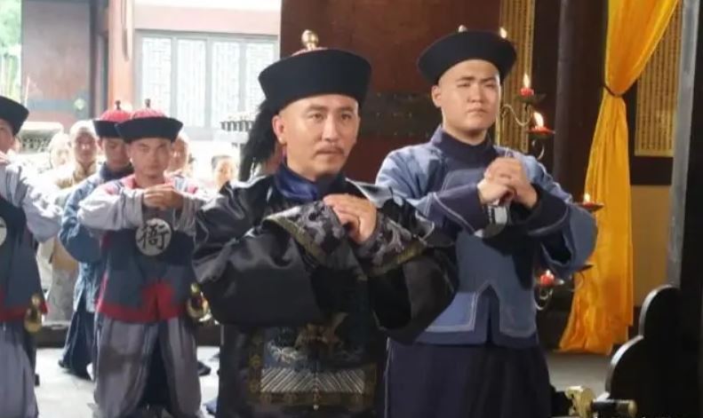 兩江總督頓頓吃白菜！雍正得知大怒：滿門抄斬