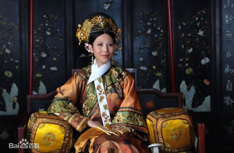 甄嬛怕貓！皇后卻讓她抱抱　可惜甄嬛沒搞懂皇后用意