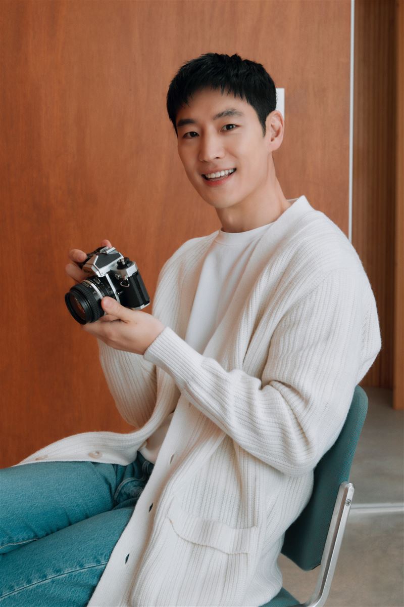 李帝勳突爆「腹痛難耐」急診動手術工作喊卡！經紀公司出面證實了