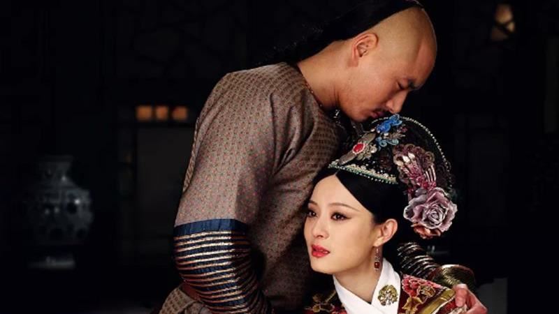 甄嬛被貶出宮就想偷吃？浣碧悄改口「2字」驚呆眾人　原來她早一眼看穿