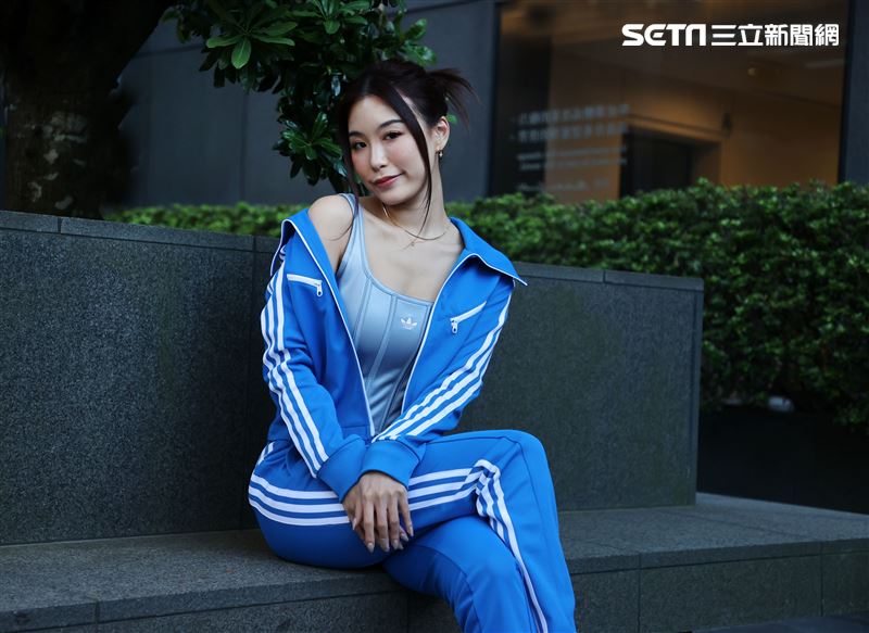 獨家／高以翔女友Bella首度上通告！為這事賣車換錢　拒家人金援原因曝