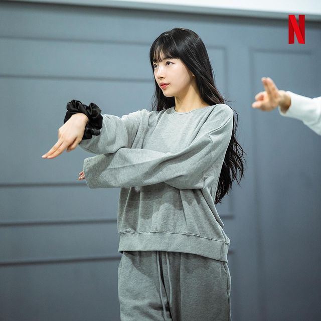 秀智演隱退女偶像想起miss A...首曝「20歲壓抑情緒」　拿視后才改變