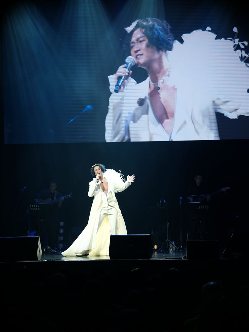 林俊逸開唱趙詠華為何沒來？缺席原因曝光　兩人昔日高調公開「結婚」