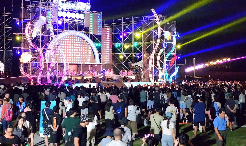 澎湖追風音樂節壓軸！五堅情、A-Lin接力開唱　超強卡司萬人嗨翻