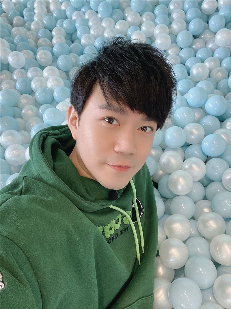 出道23年！41歲西瓜哥哥坦言：恍如隔世　「吳宗憲第4個女兒」震驚發聲