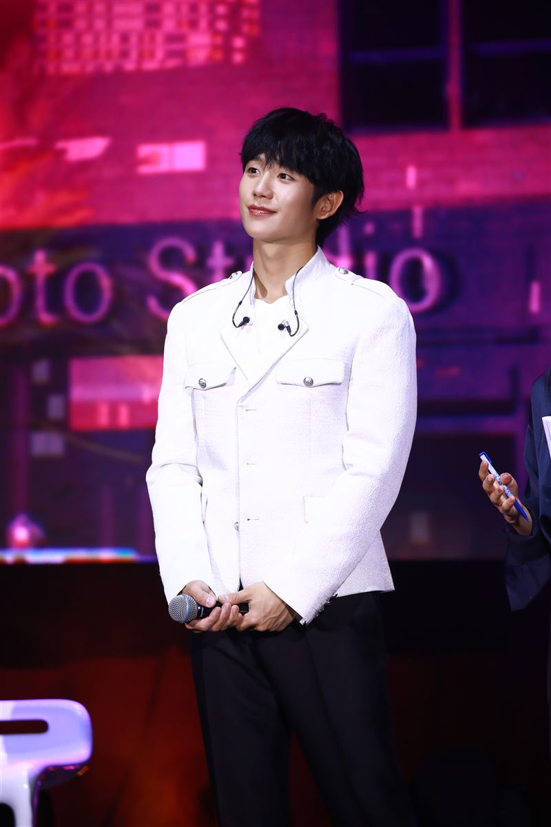 丁海寅保健食品狂吃!認「30歲後很不行」 捍衛童顏男神稱號