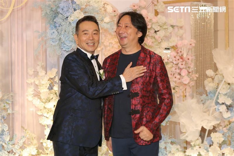 56歲九孔當爸首露面！合作張晨光電影爆「票房賺2百億」喊話拚生二胎