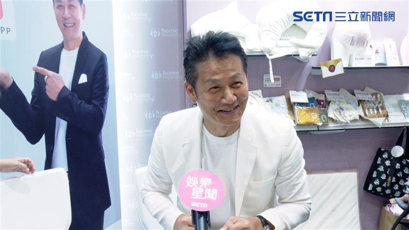 看禮金簿被嚇到!帥兒婚禮小賺一筆 徐乃麟曝光胡瓜紅包價碼:真夠意思