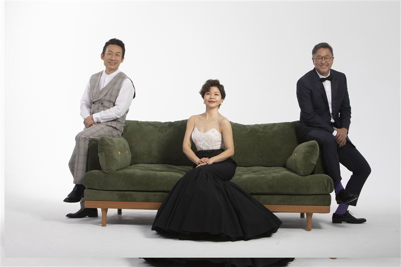 4位總統候選人全到場！男星超有面子低調曝光：他們從不搶位子