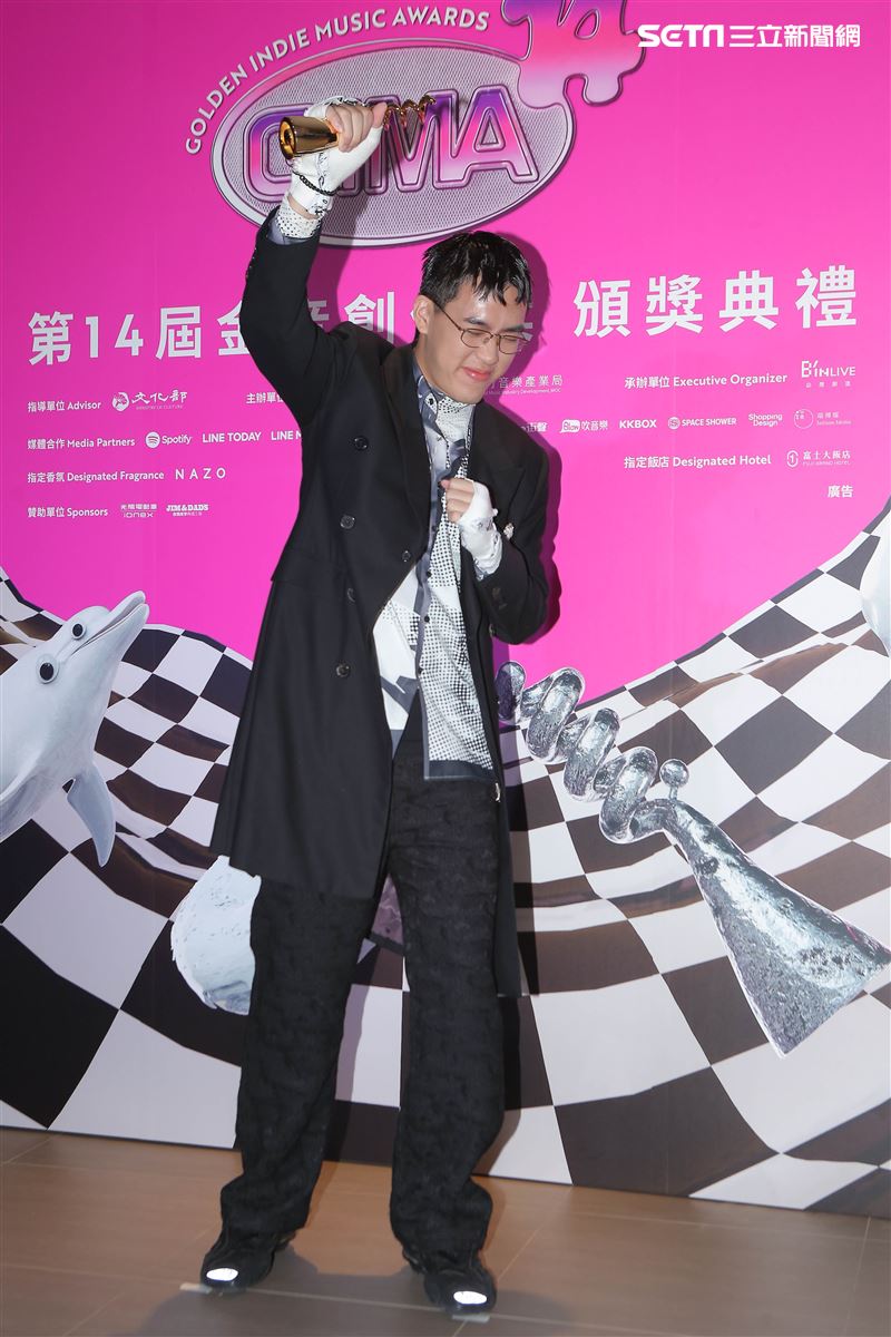 Gummy b新髮型亮相！率先奪金音獎　開砲嗆聲阿跨面