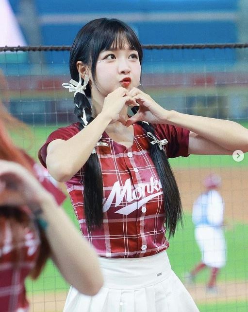 遭酸「無心啦啦隊」！籃籃無預警現身球場　一舉動打臉酸民