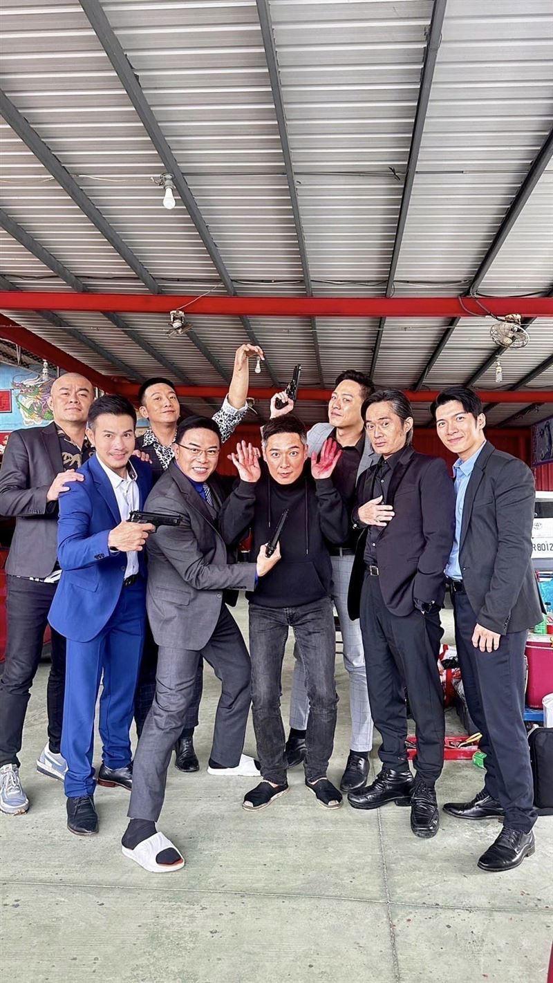 《天道》最強反派迎大報應！成潤「領便當」曬照喊話：我拚了一個禮拜啊