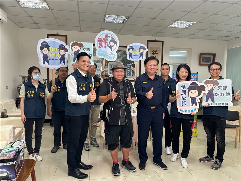 看「黑面」防詐直播　翁驚覺成被騙主角　宜警急幫阻百萬