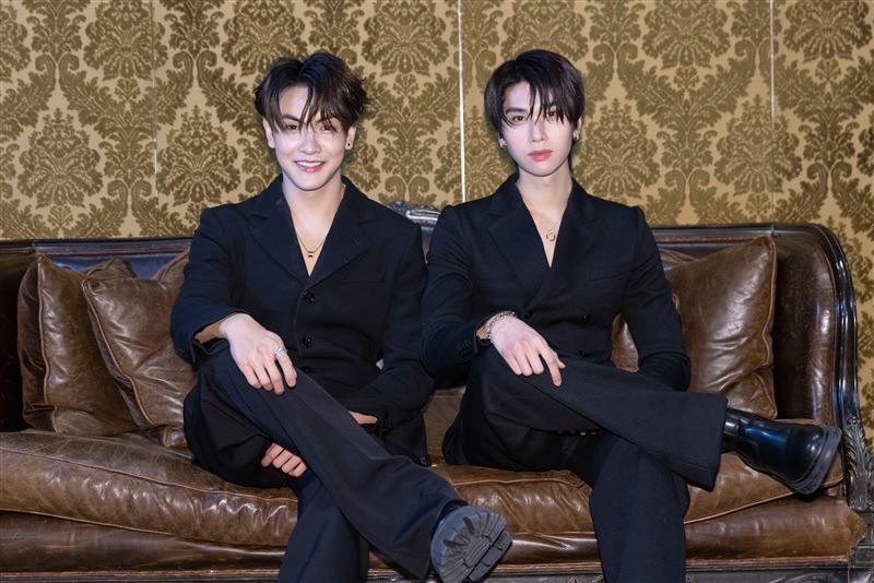 BL劇CP來台甜炸！Joong Dunk大讚彼此還貼掌心    加碼清唱中文歌超驚豔