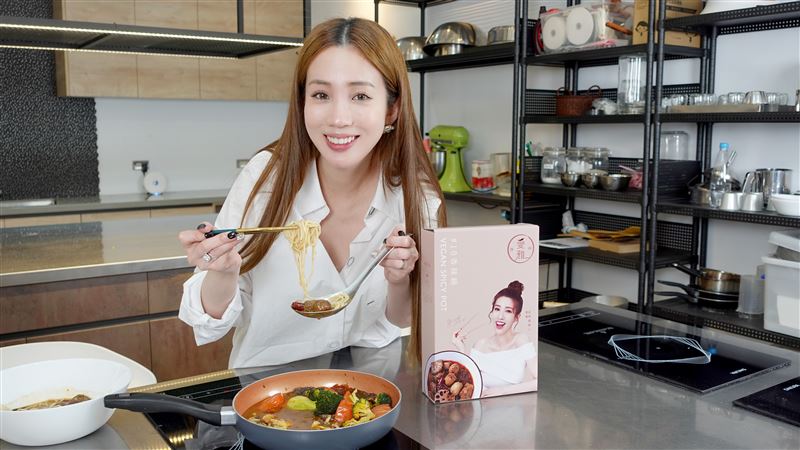 去年閃婚仍避孕！8點檔愛雅「副業奪2金獎」預告年底新喜訊曝光