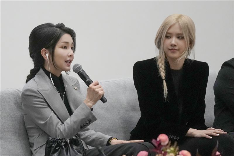 51歲南韓「最美第一夫人」　顏值不輸BLACKPINK成員Ros&#233;