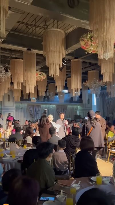 中國網紅Sean參加台粉婚禮！親自包禮金　新人：以為在做夢