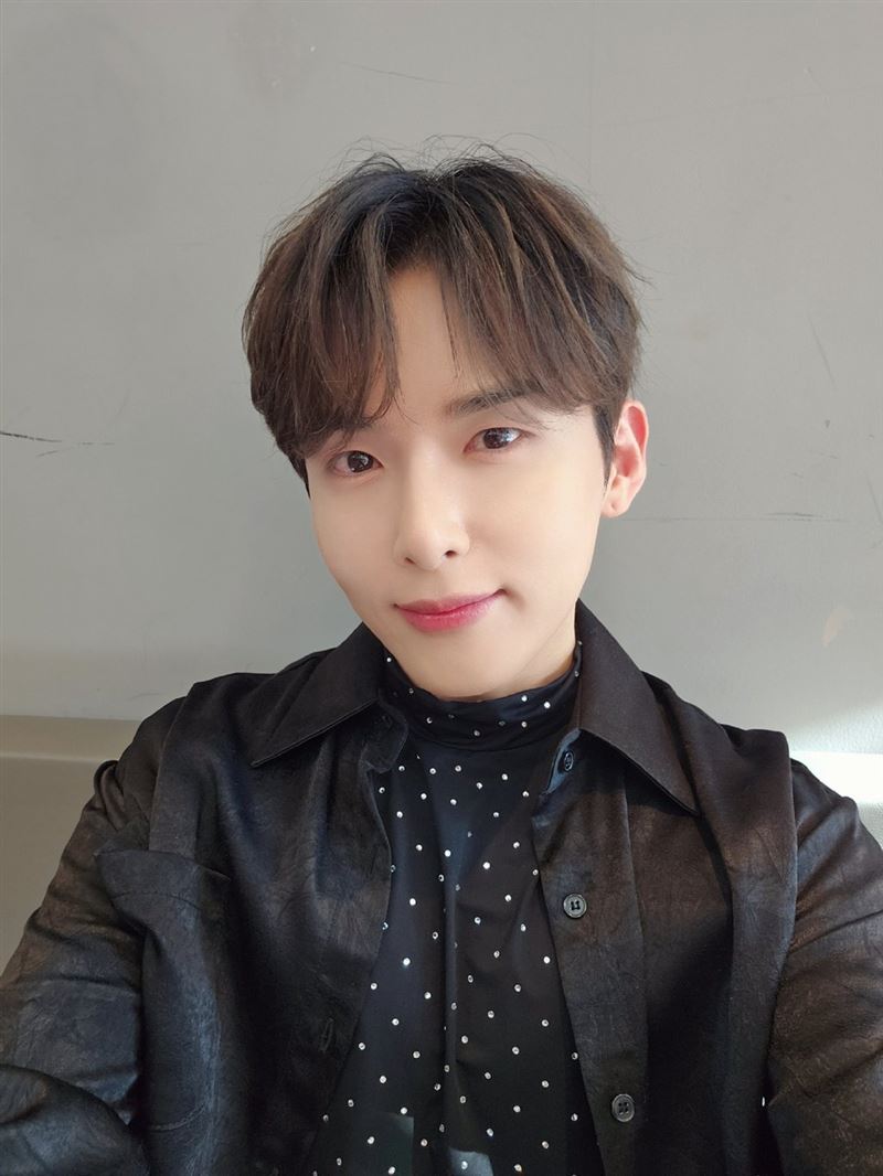 Super Junior厲旭收空氣咖啡車？銀赫揭應援小巧思　網笑翻：是卡車示威