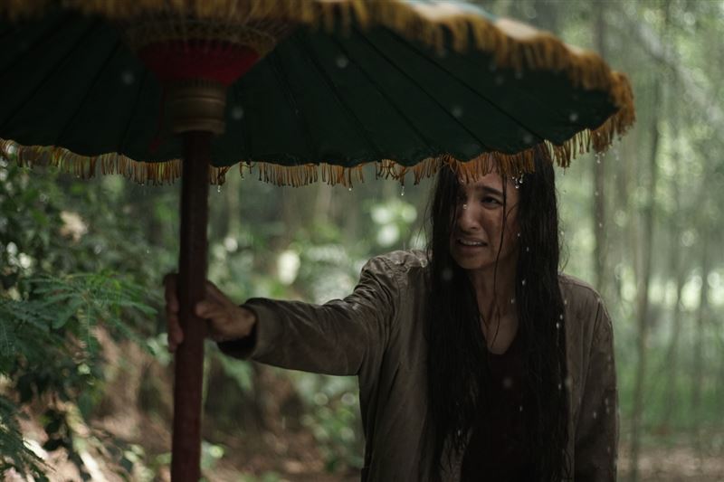 《屍禁》洗屍體太驚悚!破天荒進戲院送尿布「暴力又血腥」被列限制級