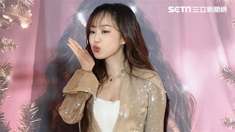 陽帆快來看！愛女安吉砸重金買禮物還分期付款　最後送的不是爸爸