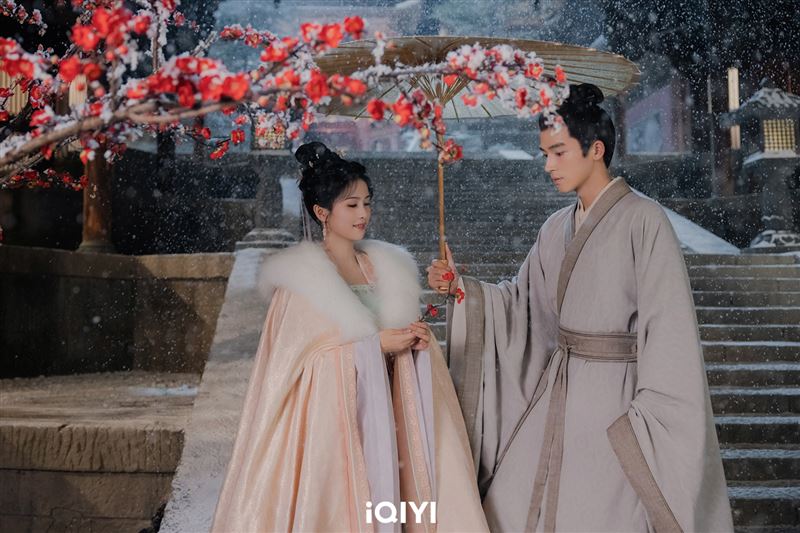 公開另一半癡肥醜照！白鹿出高價內幕曝光　張凌赫全買斷了