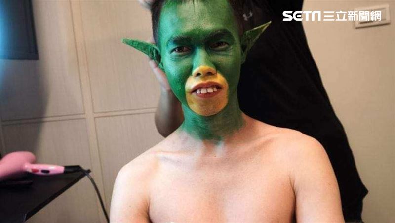 獨家／鄧佳華拒演第四部AV！超荒謬原因曝光　對槓女優經紀人後道歉了