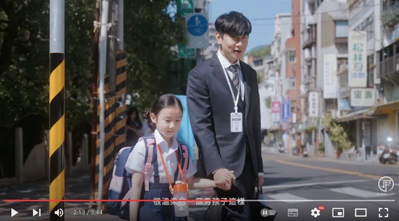 林俊傑不藏了！7歲「女兒」曝光　一家三口溫馨畫面流出