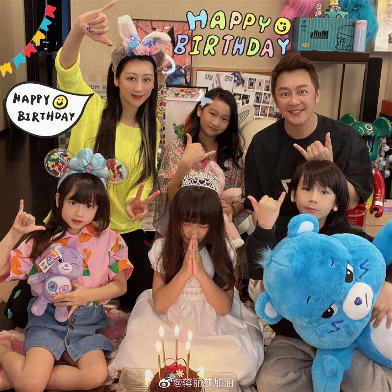 吳尊、劉畊宏慘變樣！女星「美肌開太強」出事了　網諷：有點像AI