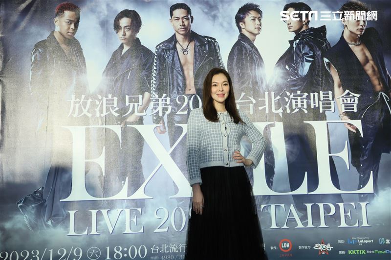 林志玲緊擁曾馨瑩姐妹情深！郭台銘14歲愛女妞妞美曝光朝聖AKIRA