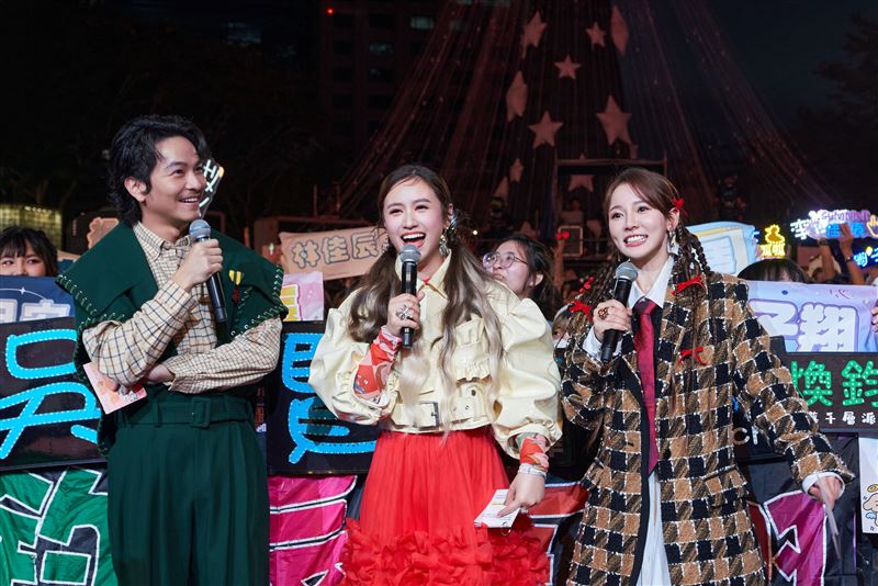 睽違6年登耶誕城！周湯豪壓軸「飆唱多首神曲」全場嗨爆