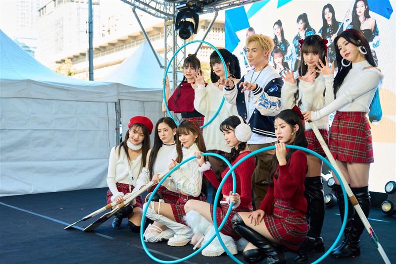 幻藍小熊跑通告2個月沒休　9女全病倒了！歐弟：想投資