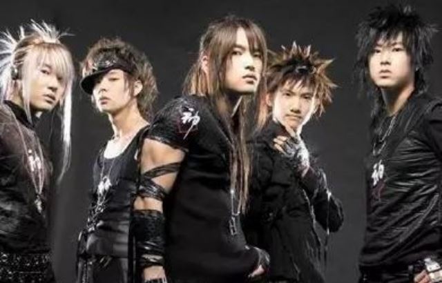 另類時代的眼淚？男團「模仿甚至超越東方神起」　網：以後真的會流眼淚