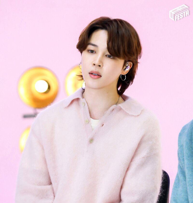 BTS Jimin入伍前所留！發行「SOLO新歌」送ARMY聖誕禮物　V驚喜出鏡