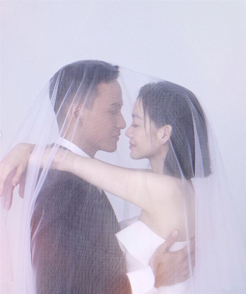 快訊／37歲曹晏豪宣布閃婚！「婚禮現場照」曝光　告白相識100天老婆