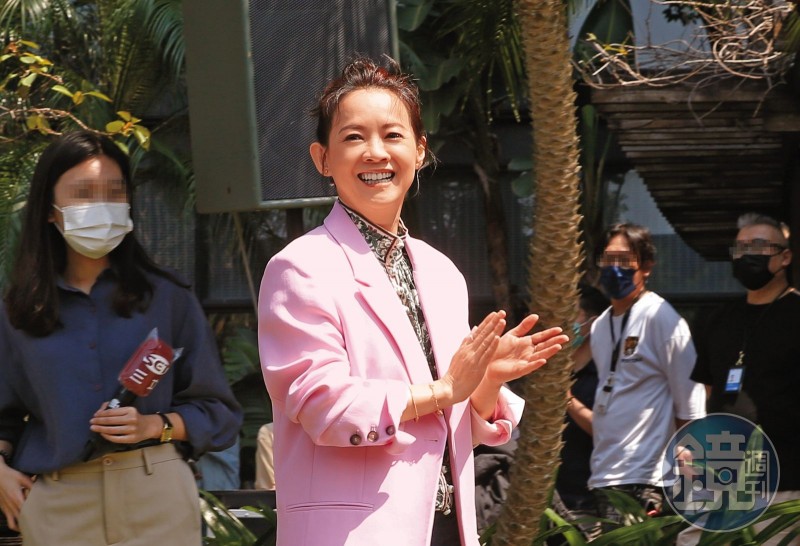 隱藏「億萬富婆」！5分鐘下手買豪宅孝親　曾寶儀香港炒房賺億元