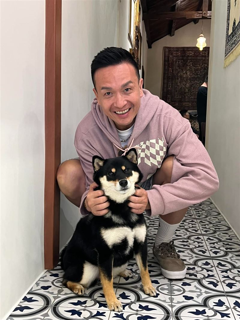 小鐘分手茵芙導火線曝光！驚爆「和鄭仲茵有關」她認了：全因胸口這2字