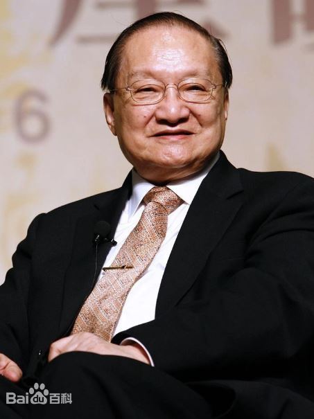 金庸作品都有3大特點：專黑一名、專黑一輩、專黑一姓