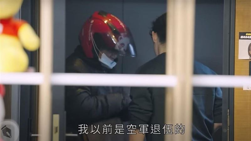 獨家／「外送員女兒」選戰停7天再出發　首曝與博恩、父親對話