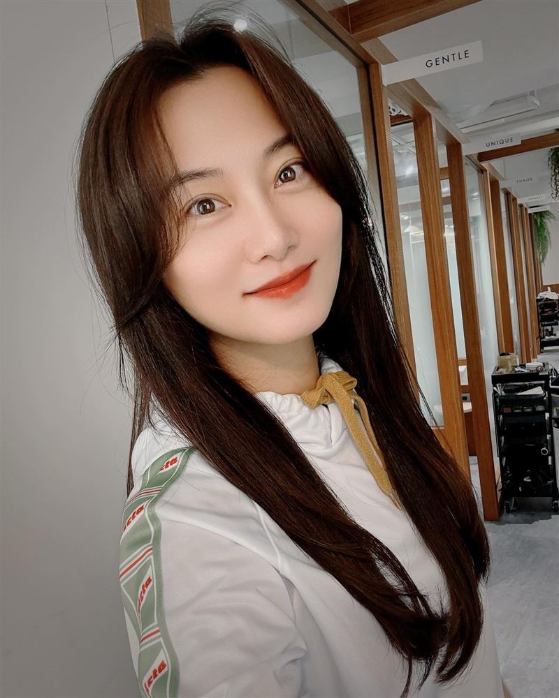 趙小僑2周重病中鏢黴漿菌！咳出黃綠色濃痰　一家6口全被感染超崩潰