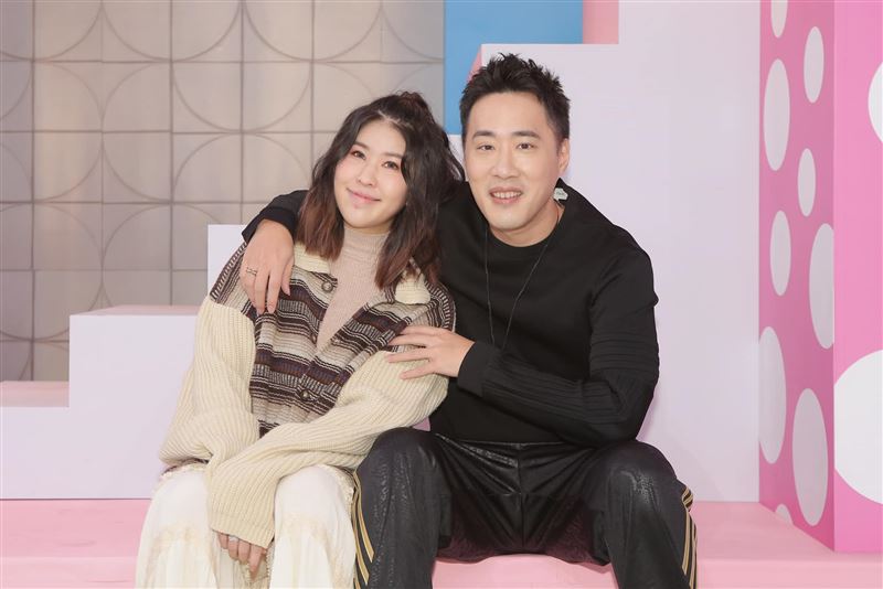 余祥銓愛女同框余苑綺女兒！「1分鐘互動畫面」超催淚　網全看哭了