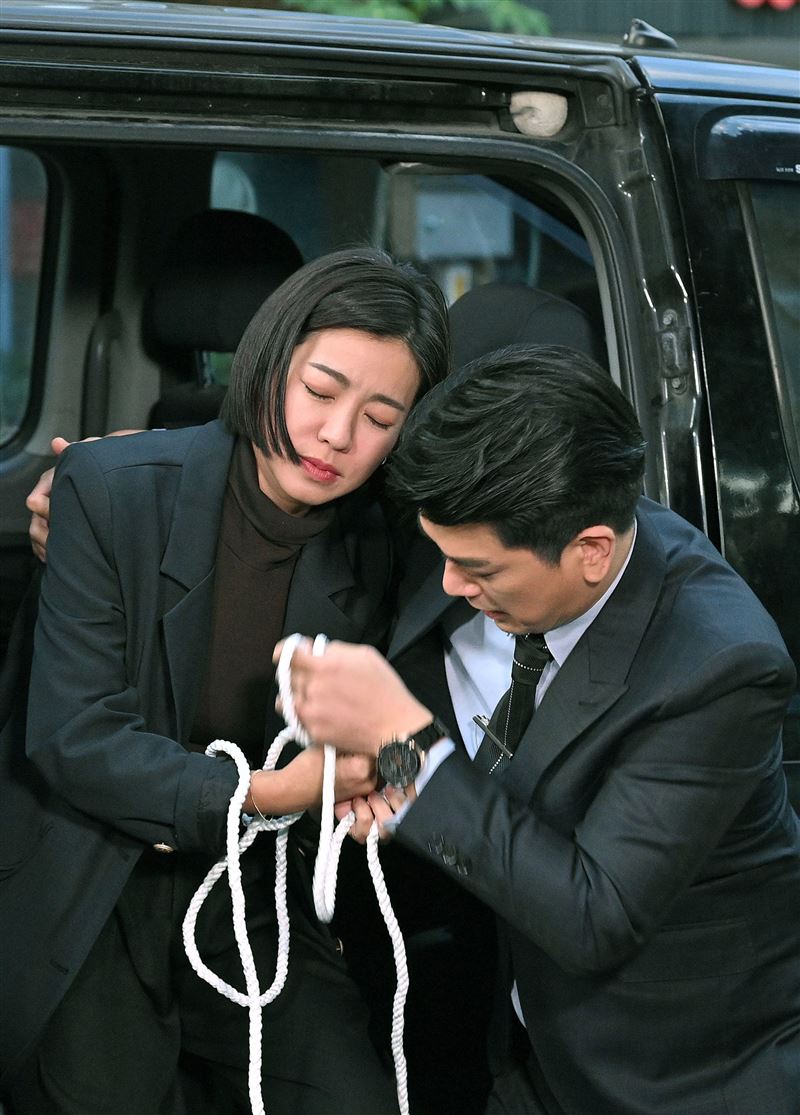 8點檔女星被綁架擄走！超猛前夫備5千萬贖金救援「鈔能力」全網看傻