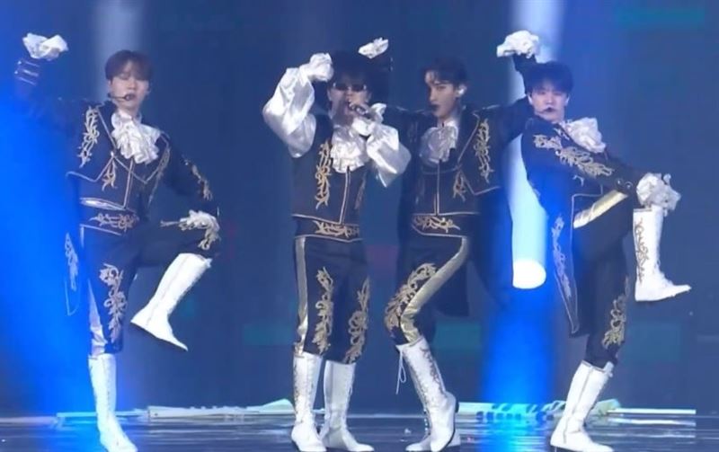 金唱片／不是李泳知！BSS舞台「李燦扮大叔登台」飆韓國趨勢