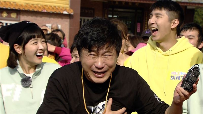 胡釋安借車卻開壞　胡瓜驚收帳單！直呼：從小在你身上花多少錢